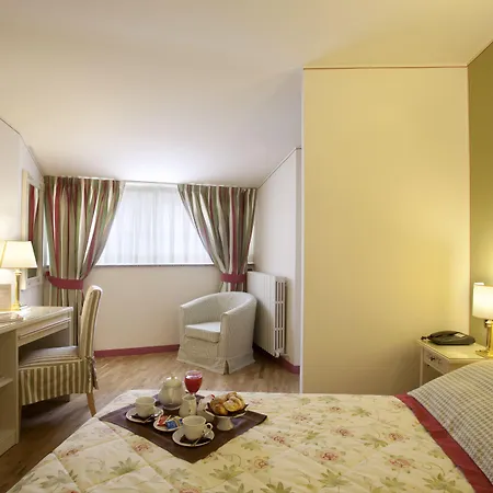Hotell Posta 3*