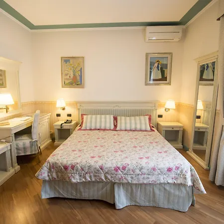 Hotell Posta 3*
