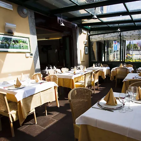 Posta Hotell Moltrasio