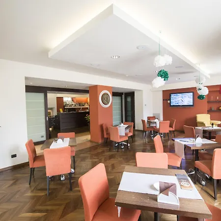 Posta Hotell Moltrasio