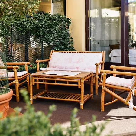 Hotel Posta Moltrasio